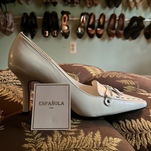 Cream Leather Pointed-Toe Heels